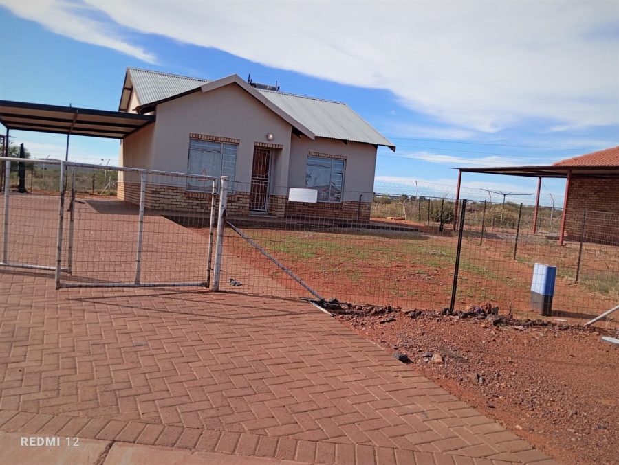 To Let 2 Bedroom Property for Rent in Boitshoko Northern Cape